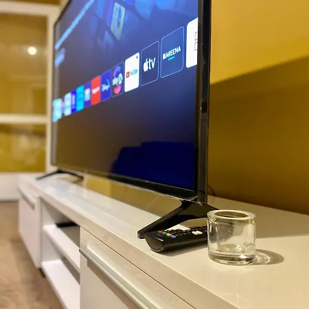 Huttu - Ihqu Kaksio Mahtavalla Sijainnilla Apartment Iisalmi