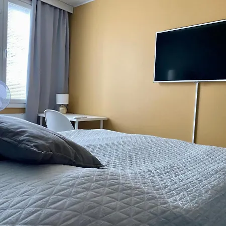 Huttu 2 - Ihqu Kaksio Mahtavalla Sijainnilla Iisalmi